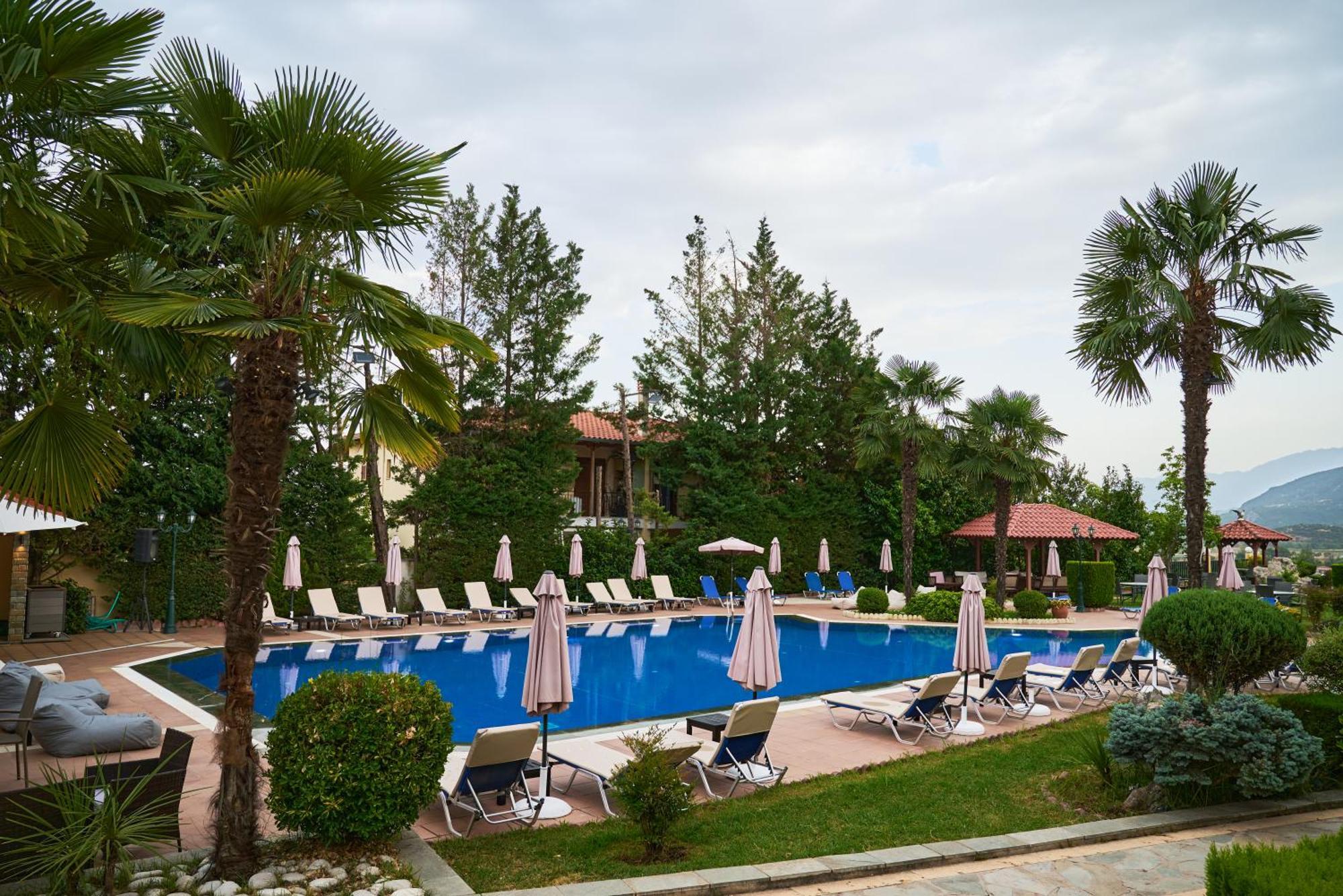 Famissi Suites 1 กาลัมปากา ภายนอก รูปภาพ